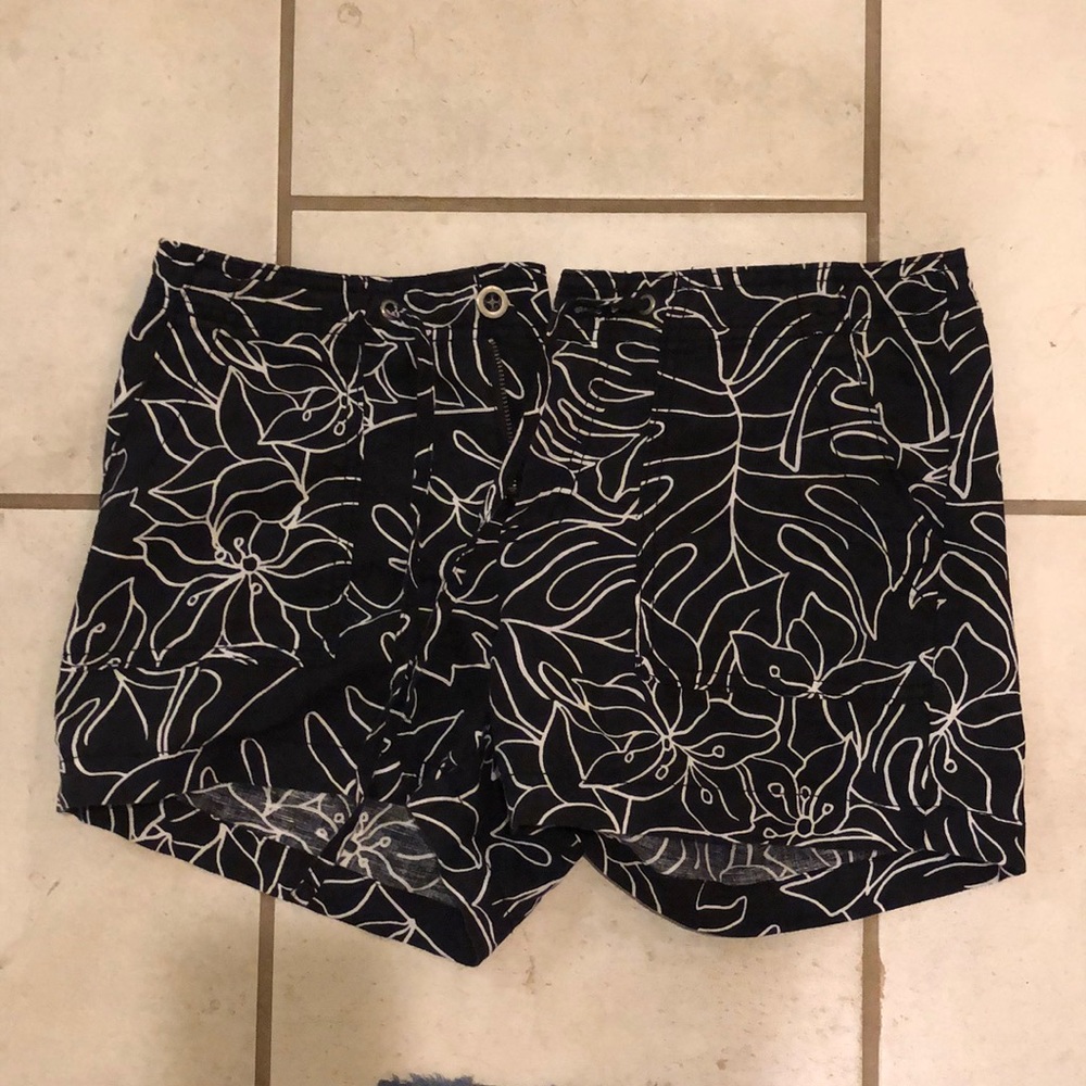 Patterned shorts - Picture 3 of 6